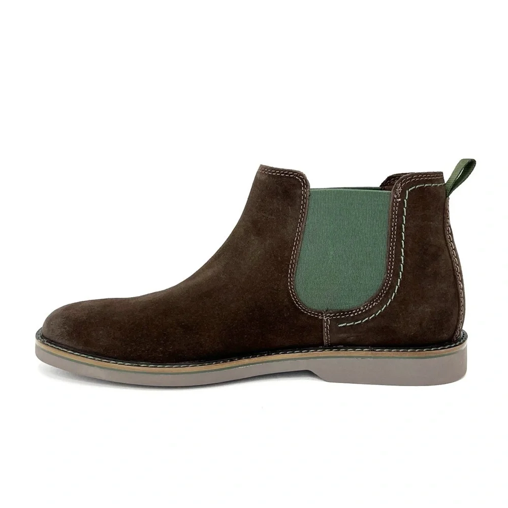 Clarks brand style